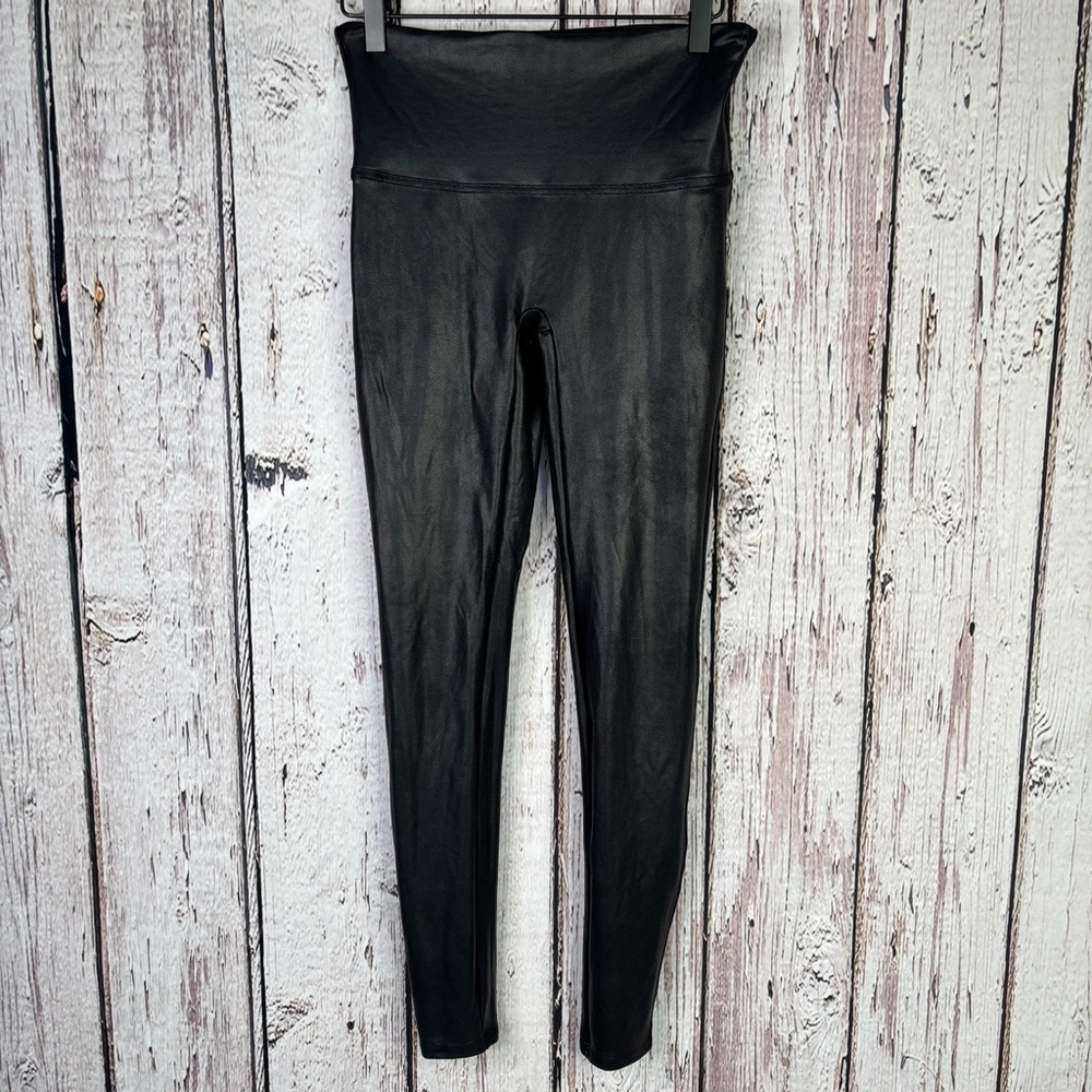 SPANX Black Faux Leather Leggings Size Large Compression Smoothing 27.5” Inseam